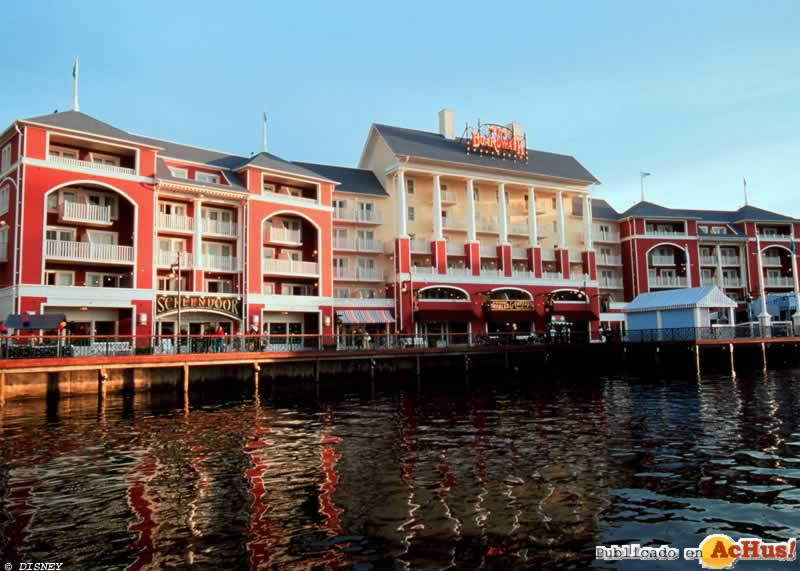 Imagen de Disney´s BoardWalk  Down by the sea